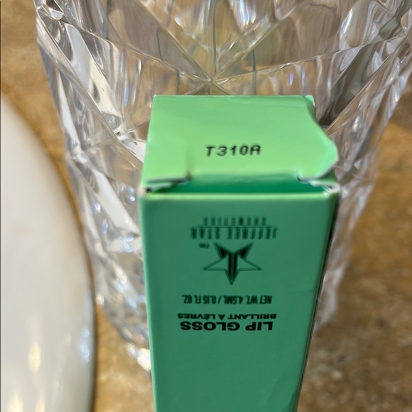 Jeffree Star The Gloss *New in box* - Picture 3 of 5